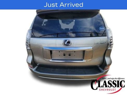 Used 2023 Lexus GX 460 Premium image 8