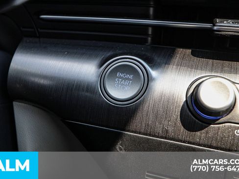 Used 2024 Hyundai Kona SEL image 32