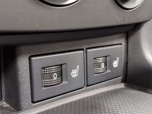 Used 2013 MAZDA MX-5 Miata Grand Touring w/ Premium Pkg image 14