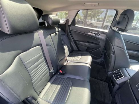 Used 2024 Kia Sportage SX FWD image 18