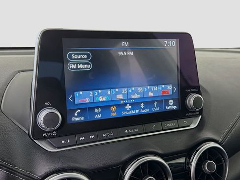 Used 2024 Nissan Sentra SV image 16