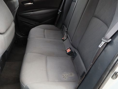 Used 2020 Toyota Corolla LE FWD image 23
