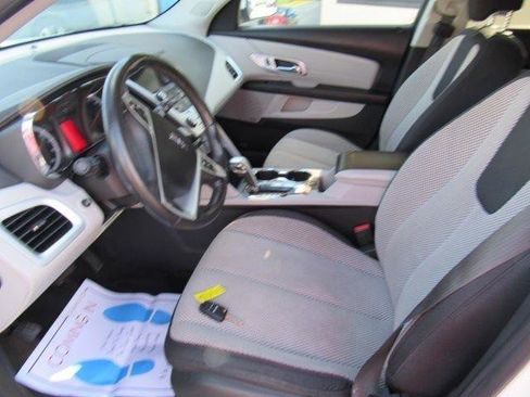 Used 2014 GMC Terrain SLE image 9