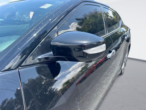 Used 2020 Nissan Maxima Platinum w/ Sport Mat Group FWD image 12