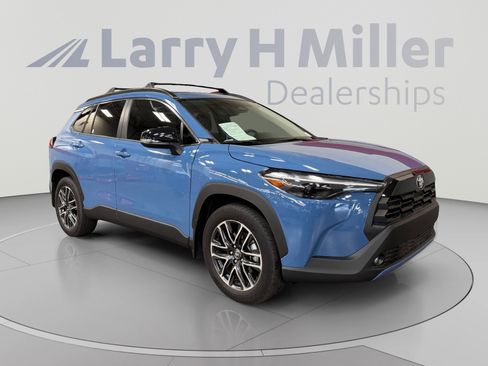 Certified 2026 Toyota Corolla Cross XLE w/ Convenience Package FWD image 7