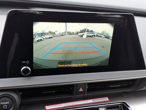 Certified 2024 Toyota Prius Limited image 13