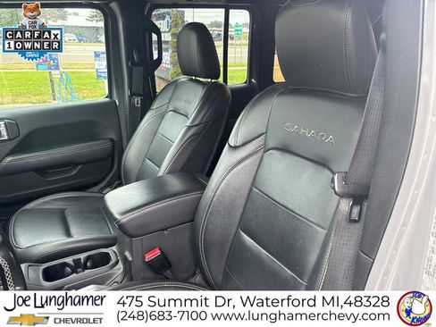 Used 2022 Jeep Wrangler Unlimited Sahara w/ LED Lighting Group AWD/4WD image 14