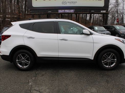 Used 2017 Hyundai Santa Fe Sport image 6