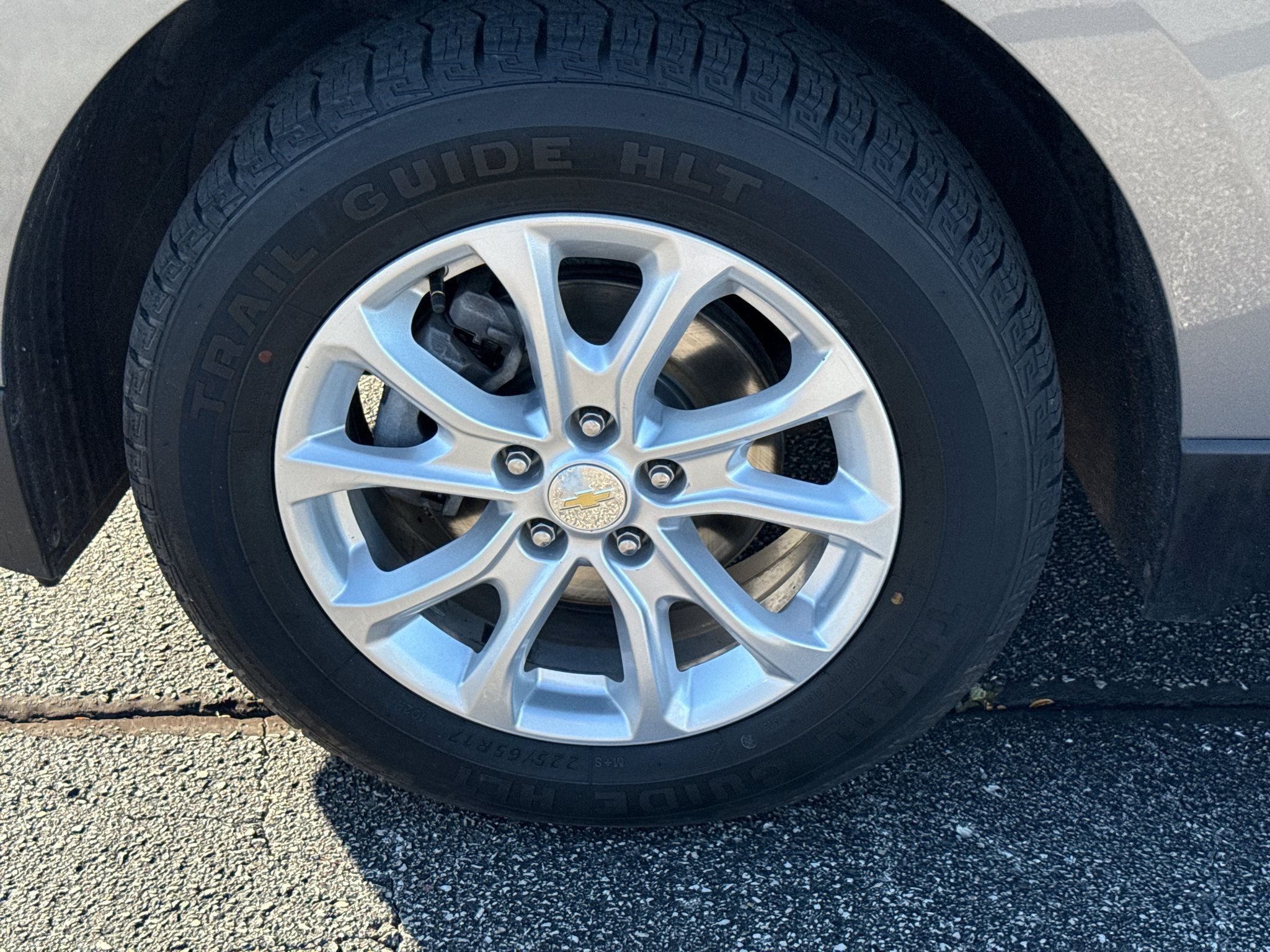 Used 2019 Chevrolet Equinox LT AWD/4WD image 21