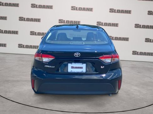 Used 2025 Toyota Corolla LE FWD image 2