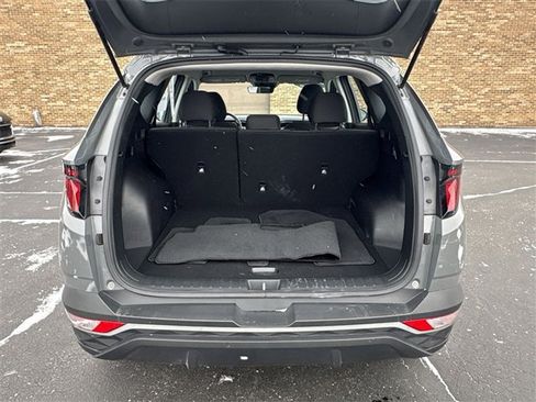Used 2024 Hyundai Tucson SE image 23