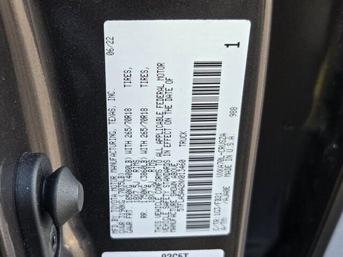 Used 2022 Toyota Tundra SR5 w/ SR5 Convenience Package RWD image 30