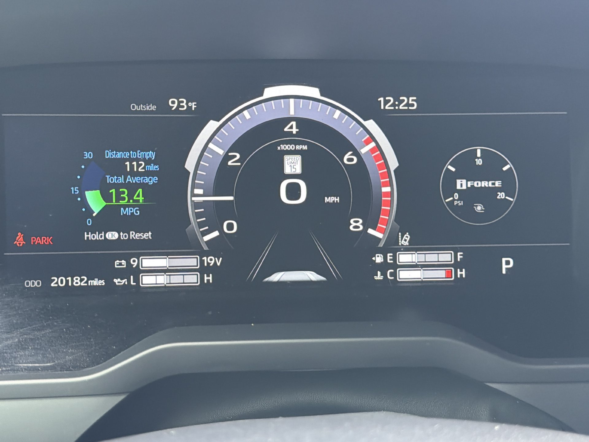 Used 2025 Toyota Tundra Platinum AWD/4WD image 33