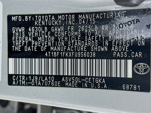 Used 2015 Toyota Camry XLE w/ Moonroof Package image 12