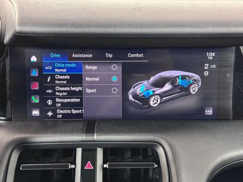 Used 2020 Porsche Taycan 4S w/ Premium Package image 22