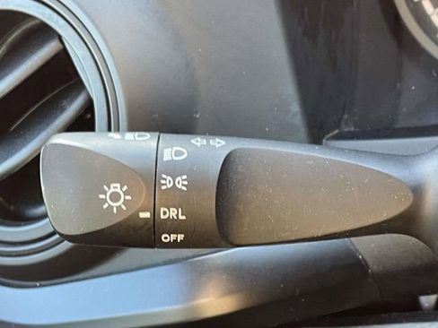 Used 2020 Toyota Tacoma SR RWD image 21