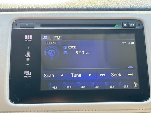 Used 2017 Honda HR-V EX image 24