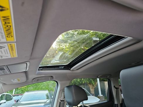 Used 2022 Honda CR-V Touring image 24