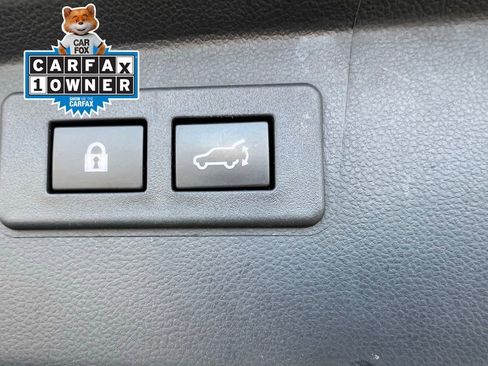 Used 2024 Subaru Outback Premium AWD/4WD image 17
