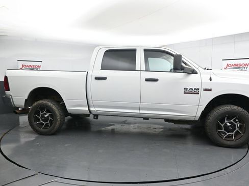 Used 2016 RAM 2500 Tradesman w/ Chrome Appearance Group image 9