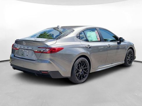 New 2026 Toyota Camry SE w/ Convenience Package FWD image 4