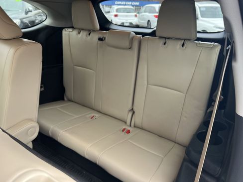 Used 2022 Toyota Highlander XLE image 46