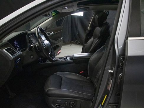 Used 2015 Hyundai Genesis 3.8 w/ Option Group 04 image 25