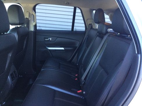 Used 2014 Ford Edge Limited AWD/4WD image 7