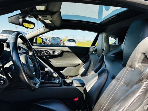 Used 2016 Jaguar F-TYPE S image 22