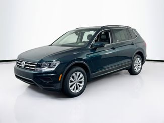Used 2019 Volkswagen Tiguan SE image 1