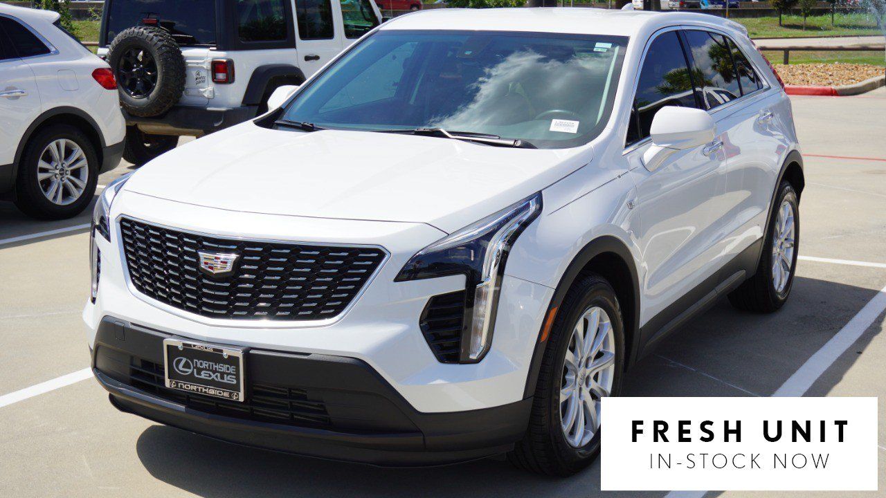Used 2019 Cadillac XT4 Luxury FWD image 1