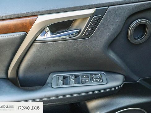 Used 2021 Lexus RX 350L Premium w/ Premium Package image 23