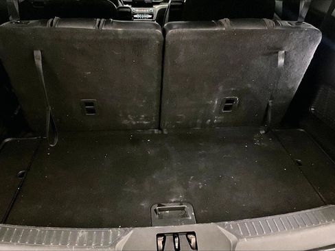 Used 2020 Ford Explorer XLT w/ Equipment Group 202A image 35