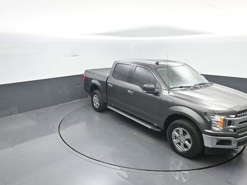 Used 2020 Ford F150 XLT w/ Equipment Group 302A Luxury AWD/4WD image 18