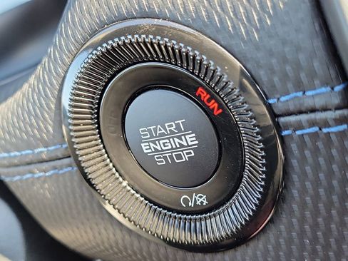 New 2026 Jeep Compass Limited image 31