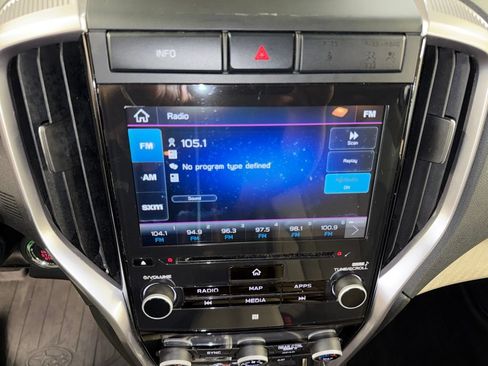 Used 2020 Subaru Ascent Premium w/ Sport Package AWD/4WD image 10