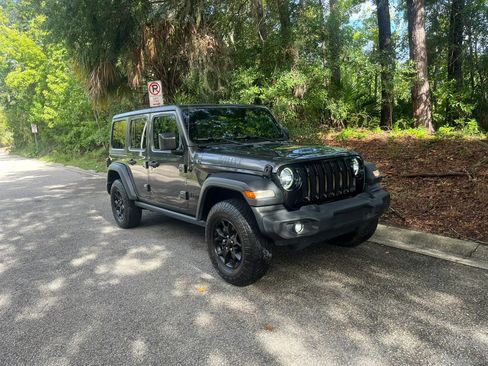 Used 2020 Jeep Wrangler Unlimited Sport AWD/4WD image 4