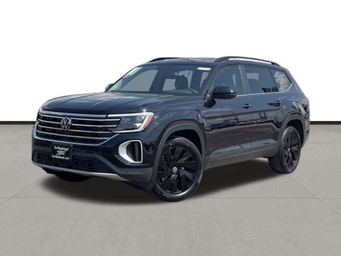 New 2026 Volkswagen Atlas SE image 1