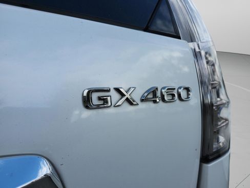 Used 2017 Lexus GX 460 Luxury image 29