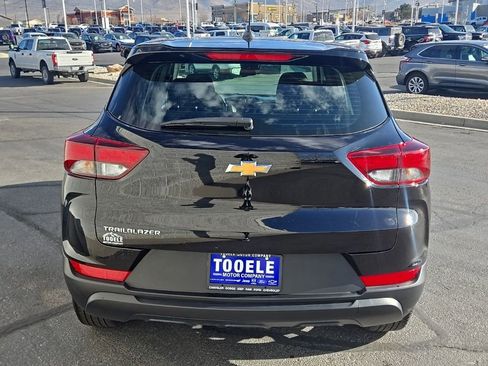 Used 2023 Chevrolet TrailBlazer LS image 5