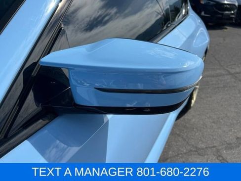 Used 2023 BMW M2 w/ Lighting Package RWD image 18