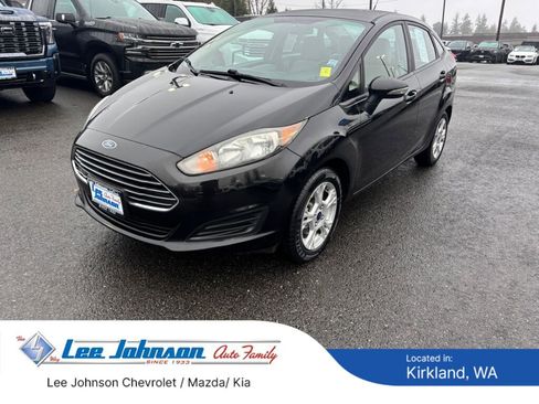 Used 2015 Ford Fiesta SE w/ Comfort Package image 1