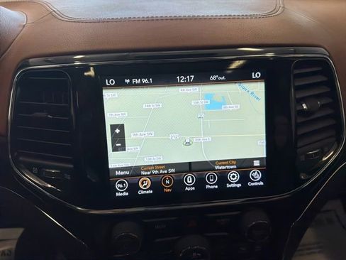 Used 2021 Jeep Grand Cherokee Summit w/ Platinum Series Group AWD/4WD image 3