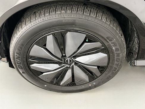 Used 2023 Nissan Ariya ENGAGE+ image 11