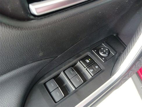 Used 2024 Toyota RAV4 XLE image 30