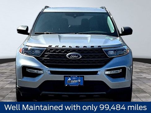 Used 2021 Ford Explorer XLT w/ Equipment Group 202A AWD/4WD image 2