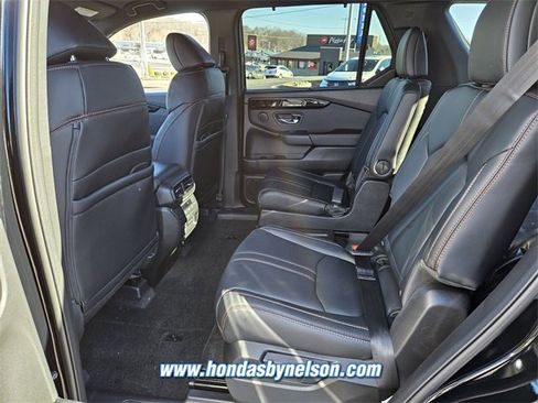 New 2025 Honda Pilot TrailSport image 6