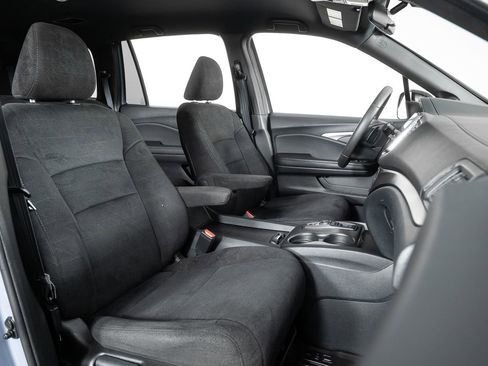 Used 2022 Honda Pilot Sport image 29