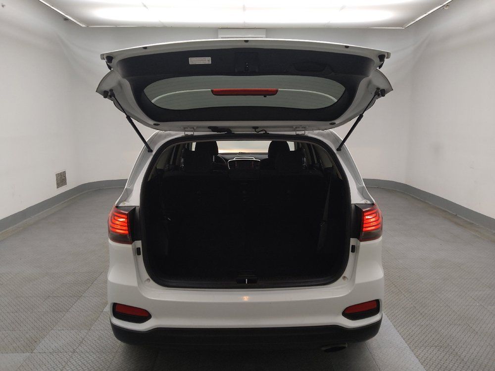 Used 2020 Kia Sorento L FWD image 29