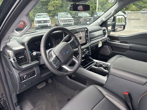 New 2025 Ford F350 Lariat w/ Lariat Ultimate Package image 29